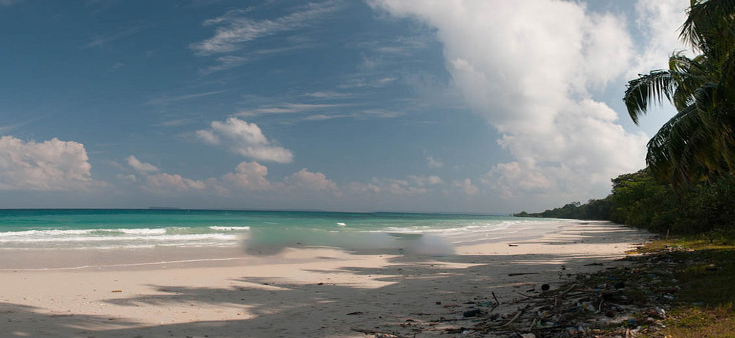 Lalaji-Bay-Beach