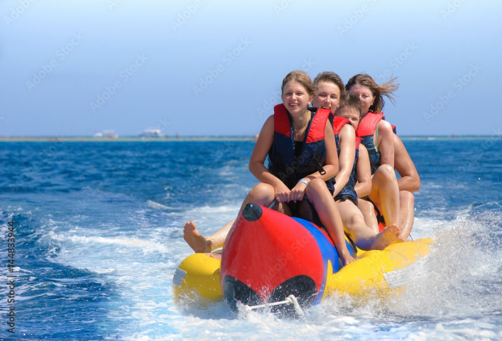 Banana Boat Ride in Elephant Beach